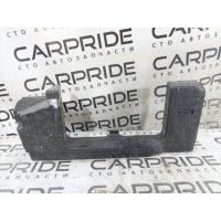 Лоток багажника