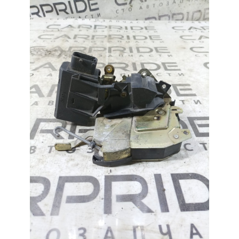Замок двери (кузов и элементы) BMW 5-series E34 51218168924