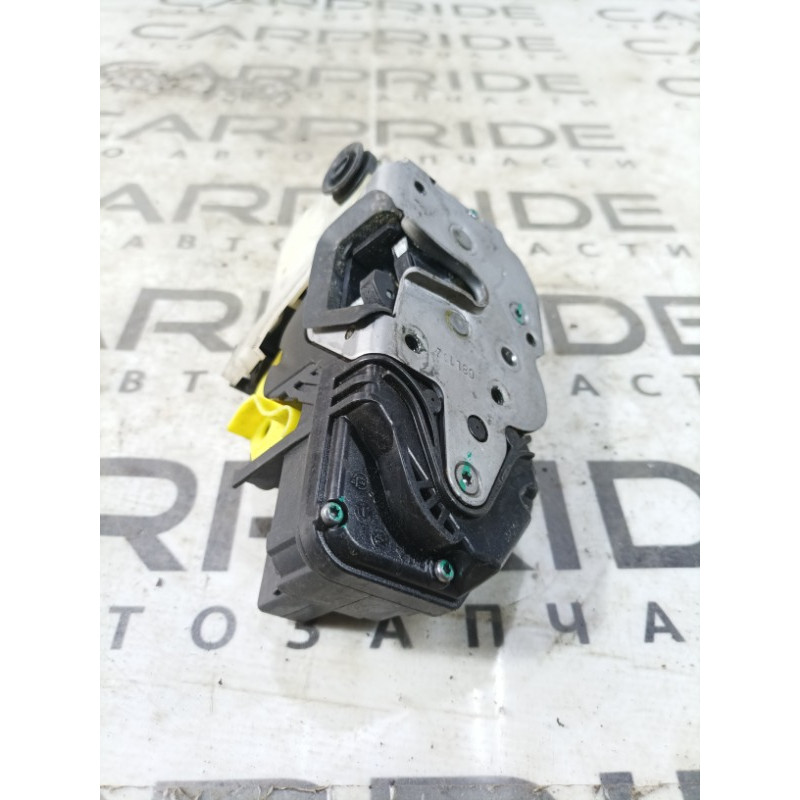 Замок двери (кузов и элементы) Opel Insignia A 2010 2.0 DTH 13503787