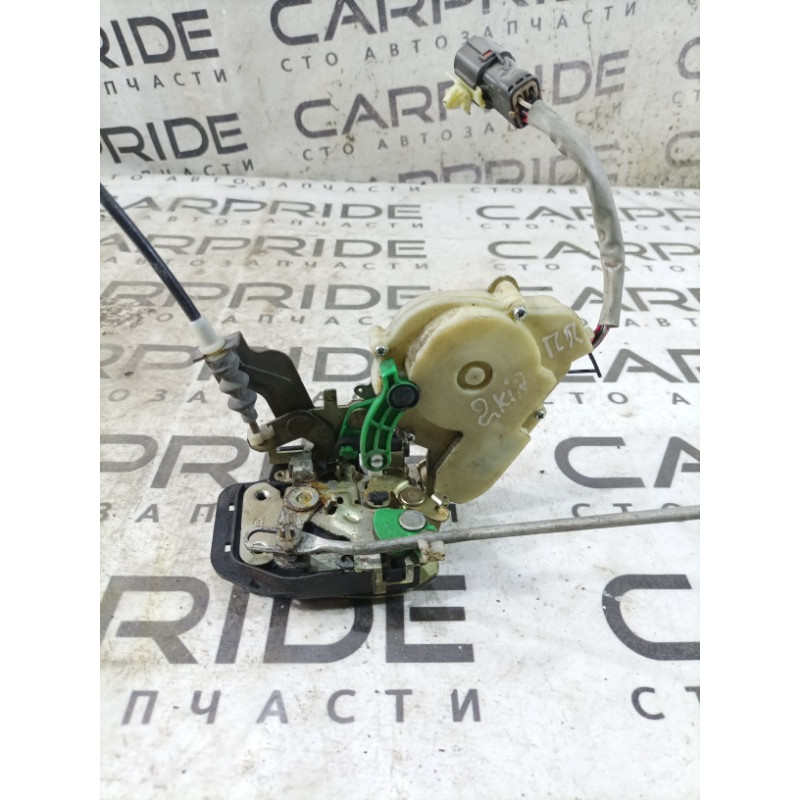 Замок двери (кузов и элементы) KIA Sorento BL 2007 2.5 CRDI 813203E010