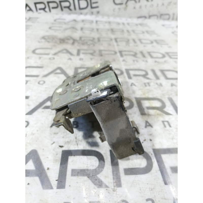 Замок двери (кузов и элементы) BMW 3-series E30 M21d24 51221906572