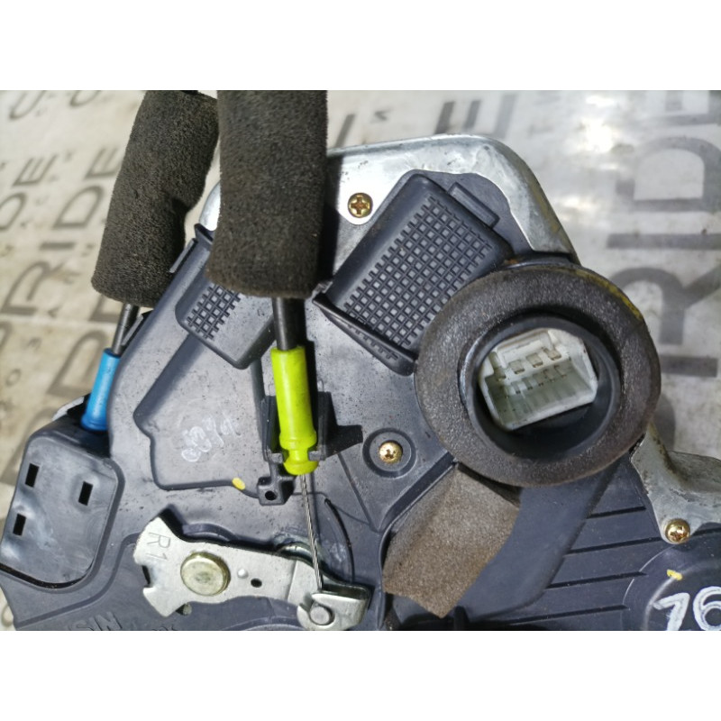 Замок двери (кузов и элементы) Lexus RX XU30 2007 3.0 1MZ-FE 6903033251