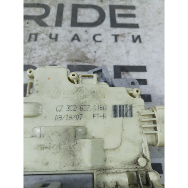 Замок двери (кузов и элементы) Volkswagen Passat B6 2008 2.0 BKP 3c2837016a