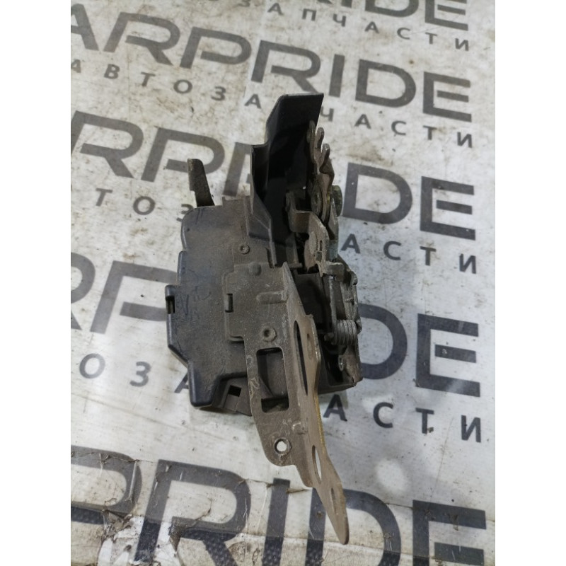 Замок двери (кузов и элементы) BMW 5-series E34 M43b18 51228181006