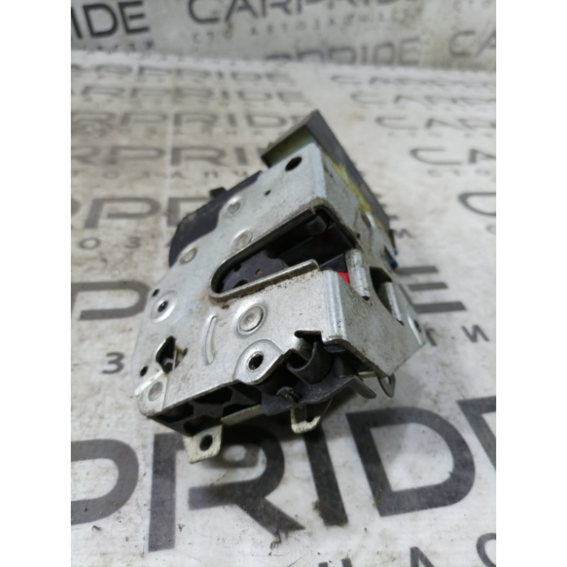 Замок двери (кузов и элементы) BMW 5-series E34 1994 M50B25 51228138927