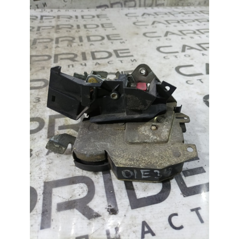 Замок двери (кузов и элементы) BMW 5-series E34 51228138928