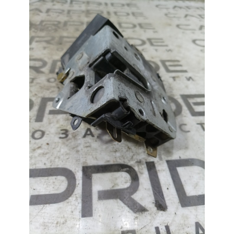 Замок дверей (кузов і елементи) BMW 3-series E36 M40B18 51218122204