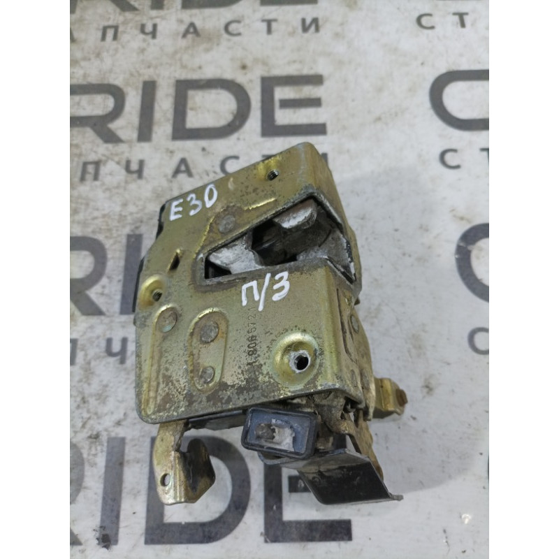 Замок двери (кузов и элементы) BMW 3-series E30 51221906572