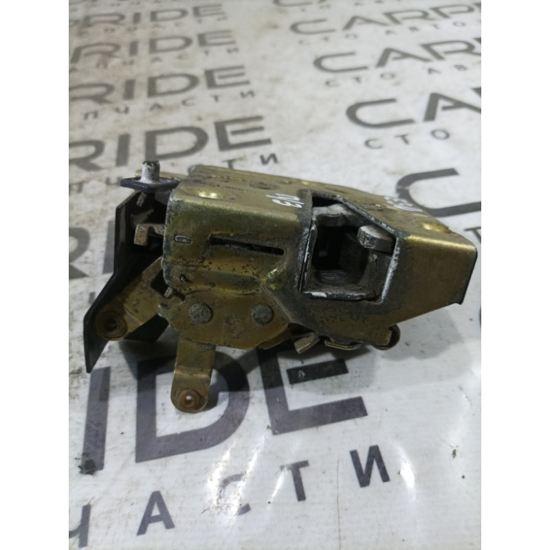 Замок двери (кузов и элементы) BMW 3-series E30 51221906572