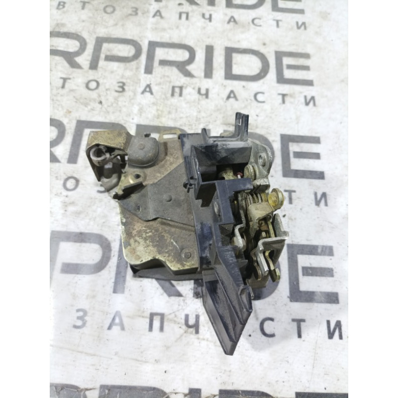 Замок двери (кузов и элементы) BMW 5-series E39 2001 M47D20 8166245