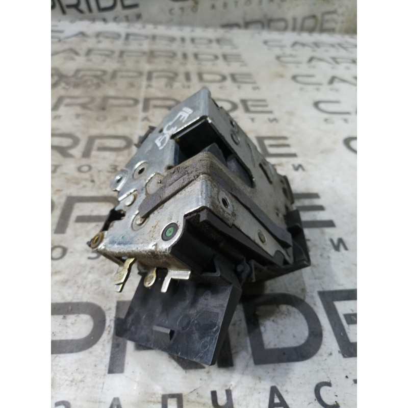 Замок двери (кузов и элементы) BMW 5-series E39 1999 M51d25 8235113