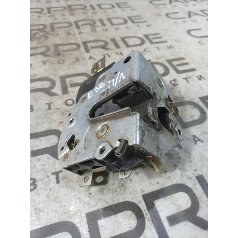 Замок дверей (кузов і елементи) BMW 3-series E36 51218122203
