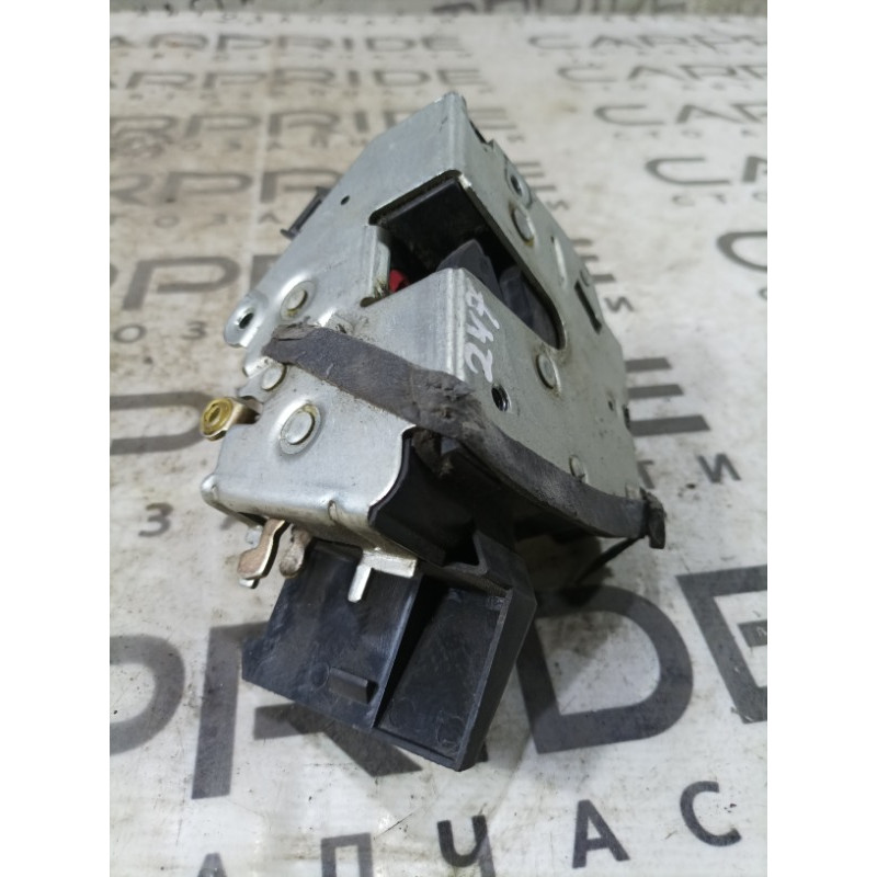 Замок двери (кузов и элементы) BMW 5-series E39 8166247