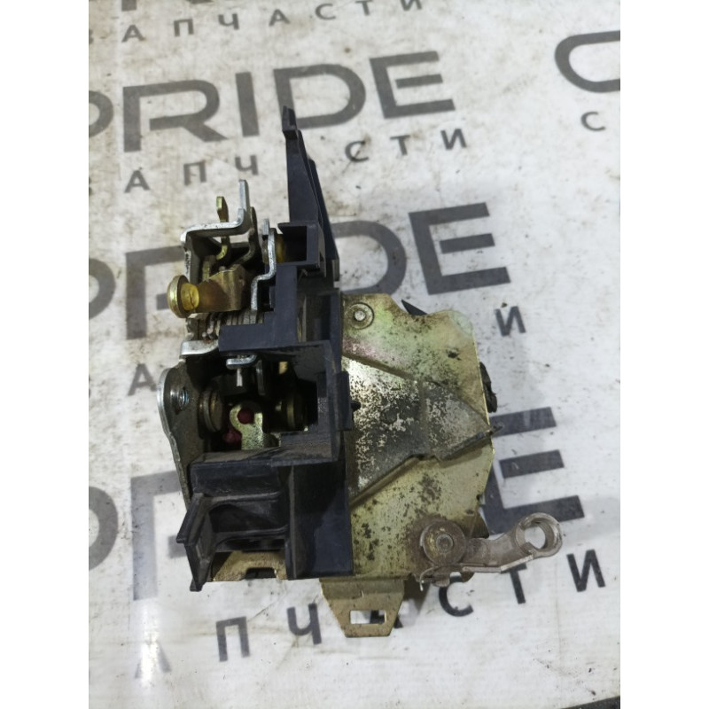 Замок двери (кузов и элементы) BMW 5-series E39 8166247