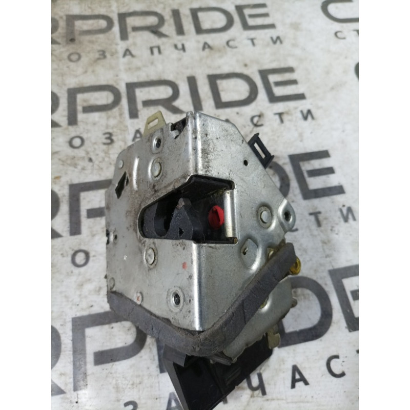 Замок двери (кузов и элементы) BMW 5-series E39 8166248