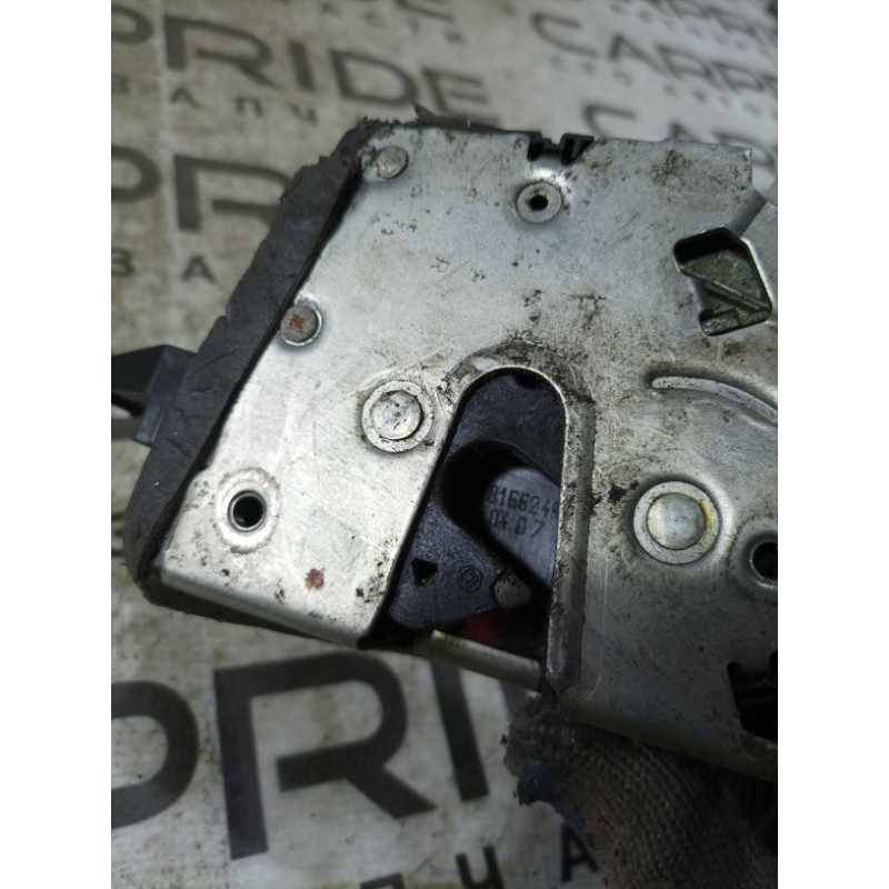 Замок двери (кузов и элементы) BMW 5-series E39 8166248
