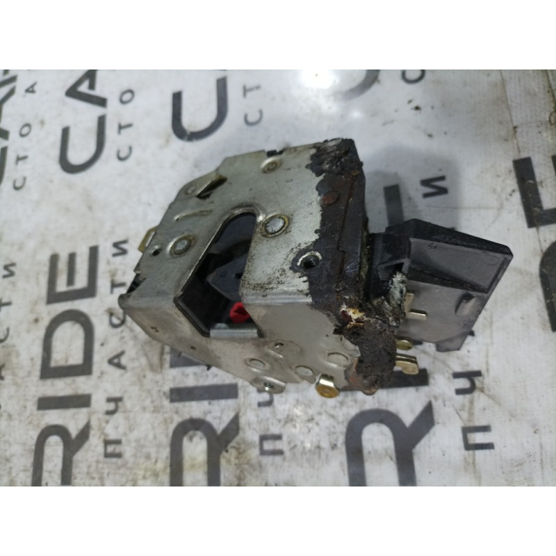 Замок двери (кузов и элементы) BMW 5-series E39 51228125671