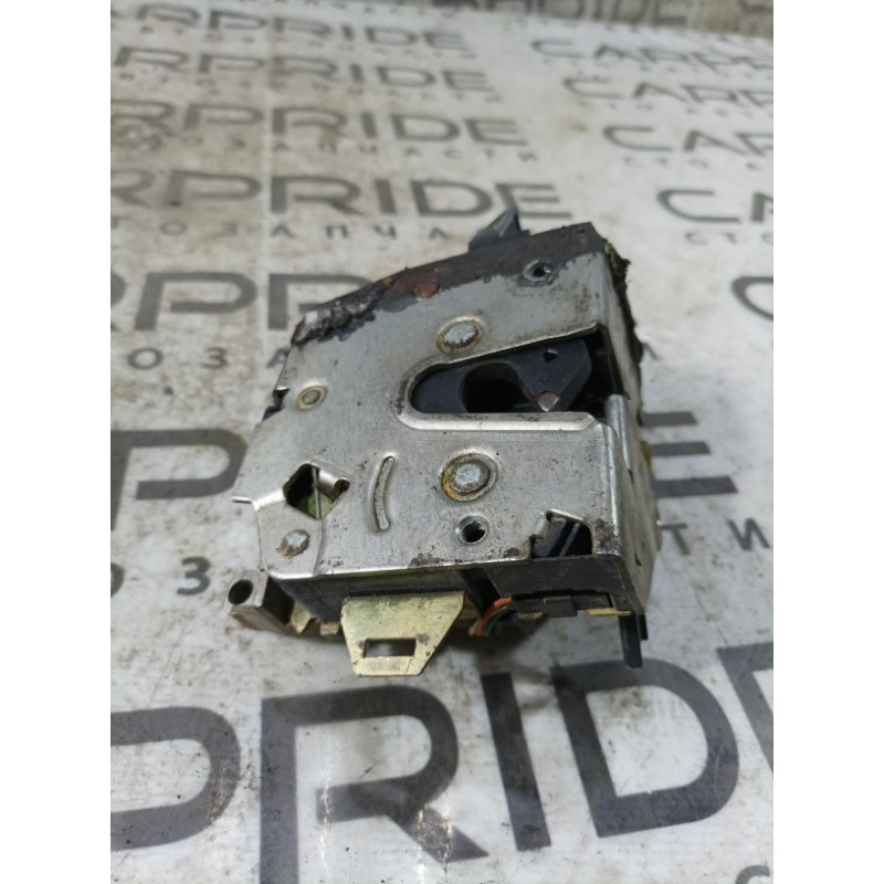 Замок двери (кузов и элементы) BMW 5-series E39 51228125671