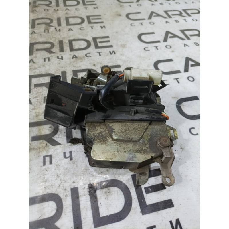 Замок двери (кузов и элементы) BMW 5-series E39 51218125668