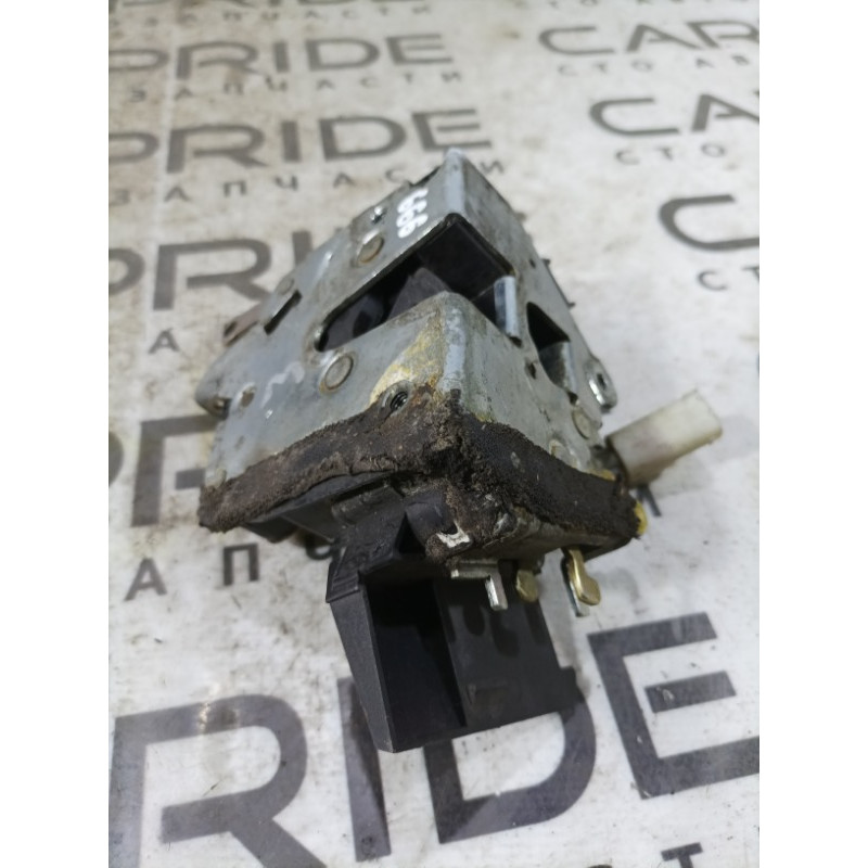 Замок двери (кузов и элементы) BMW 5-series E39 51218125666