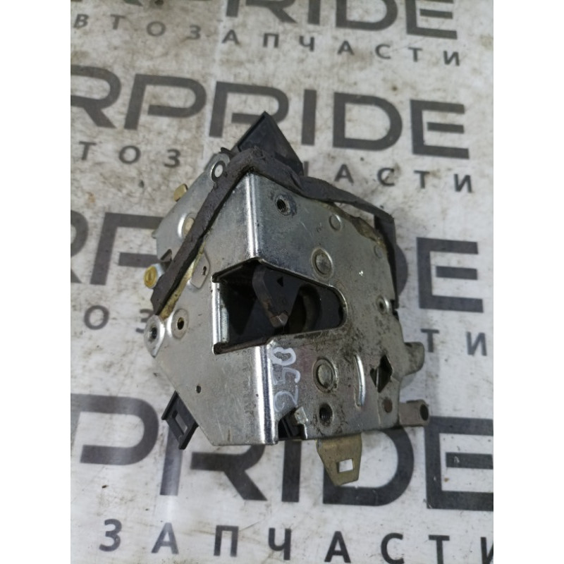 Замок двери (кузов и элементы) BMW 5-series E39 51218166250