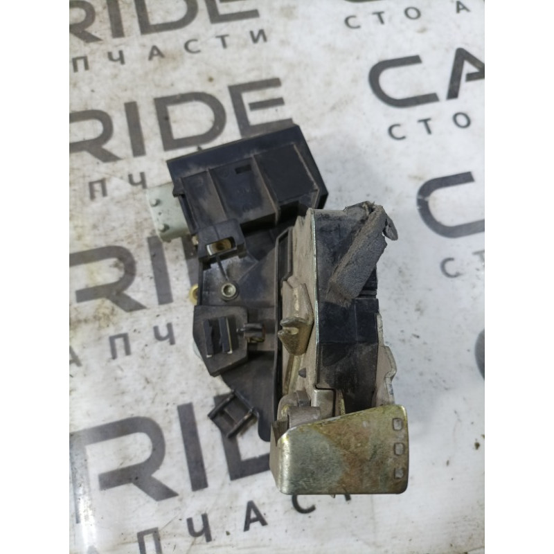 Замок двери (кузов и элементы) BMW 5-series E39 8166245