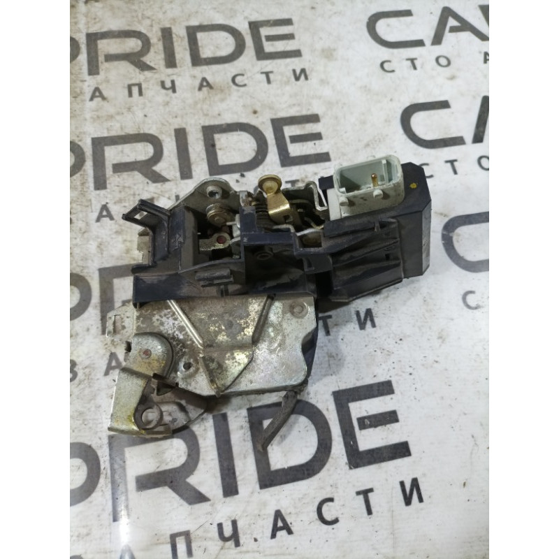Замок двери (кузов и элементы) BMW 5-series E39 8166245