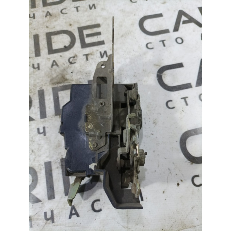 Замок двери (кузов и элементы) BMW 5-series E34 51221944321