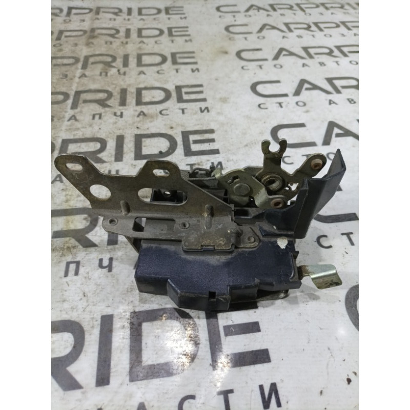 Замок двери (кузов и элементы) BMW 5-series E34 51221944321