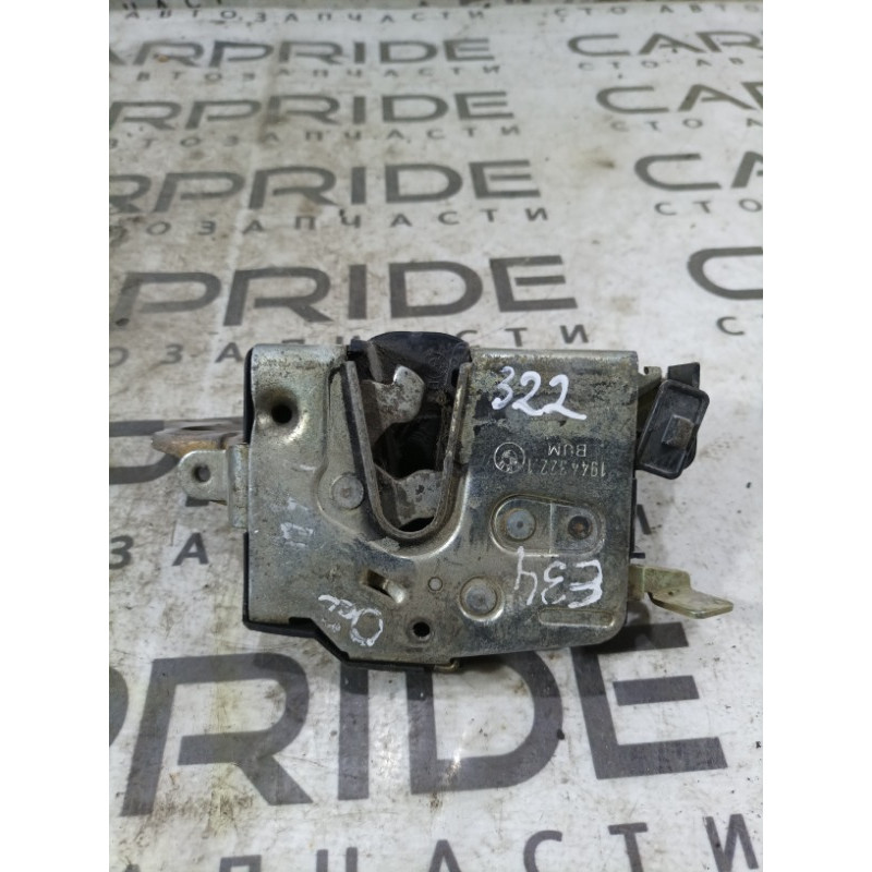 Замок дверей (кузов і елементи) BMW 5-series E34 51221944322
