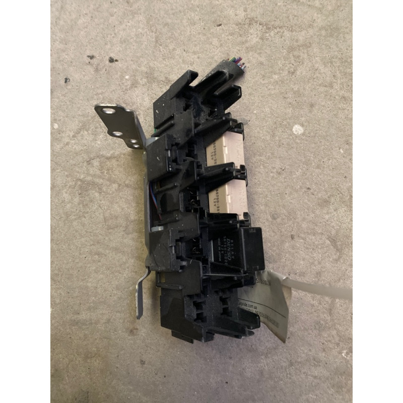 Блок реле (электрика) Subaru Forester SJ 2016 2.5 81402SG832