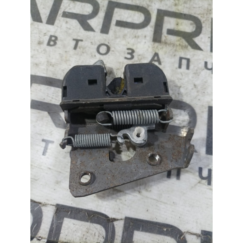 Замок сиденья (салон) BMW 3-series F30 2013 N26B20 52207112864