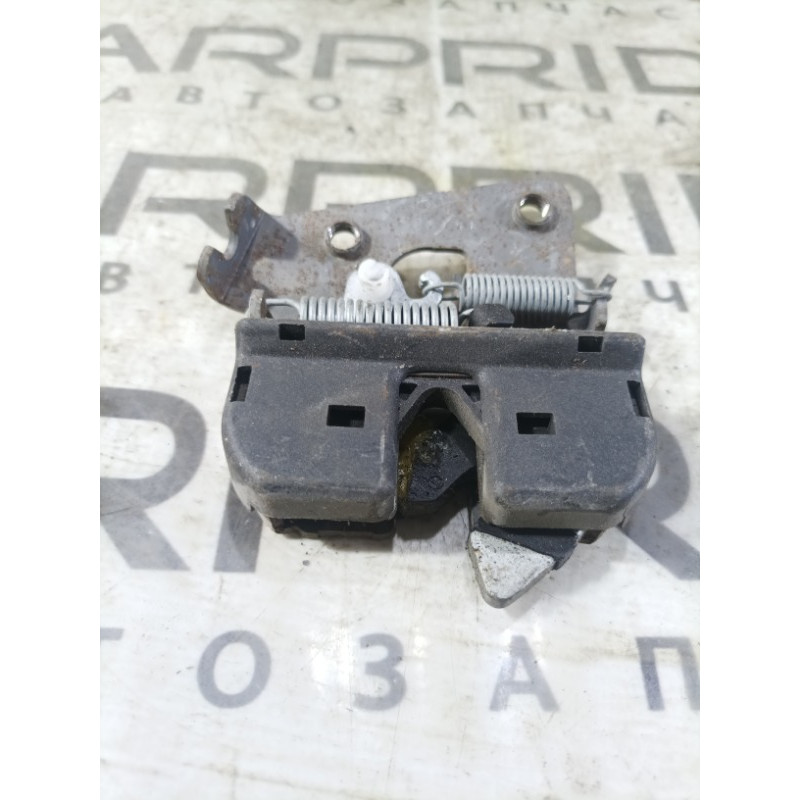 Замок сиденья (салон) BMW 3-series F30 2013 N26B20 52207112864