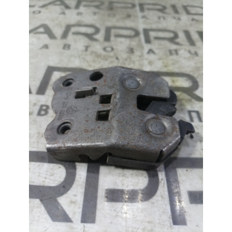 Замок сиденья (салон) BMW 3-series E46 52208209035