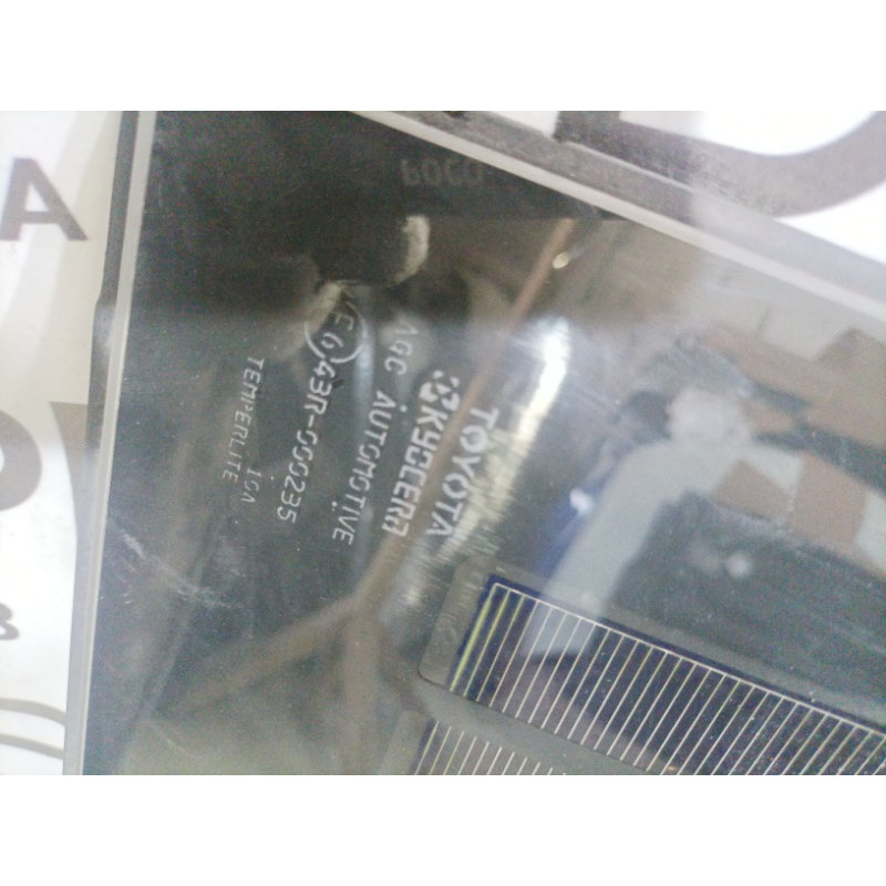 Панорамний люк в зборі (кузов і елементи) Toyota Prius 30 2011 6320247020