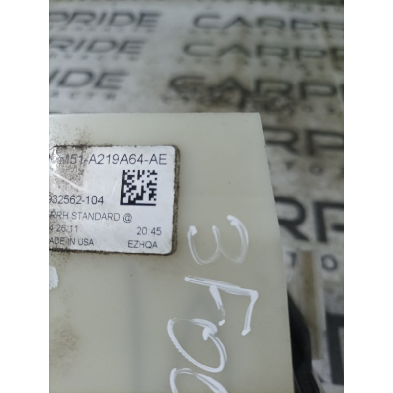 Направляющая стекла двери (кузов и элементы) FORD Focus MK3 2012 2.0 cm51a219a64ae