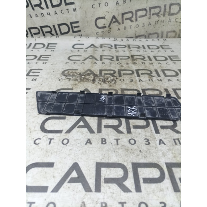 Накладка центральной консоли (салон) Lexus RX XU30 2007 3.0 1MZ-FE 5884948020