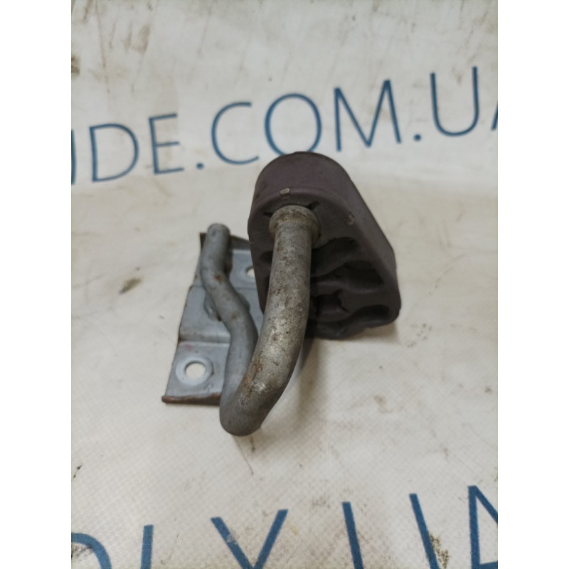 Кронштейн глушника (вихлопна система) Mercedes-Benz GL X164 2012 4.6 a1644920944