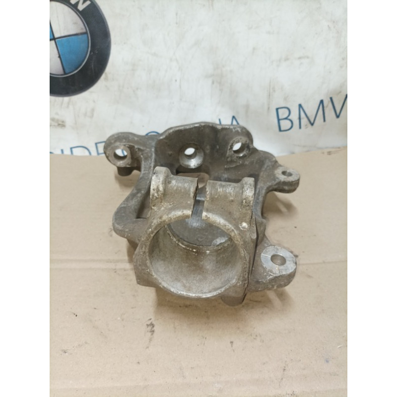 Поворотный кулак (подвеска) BMW 5-series E60 M54b30 31216760953