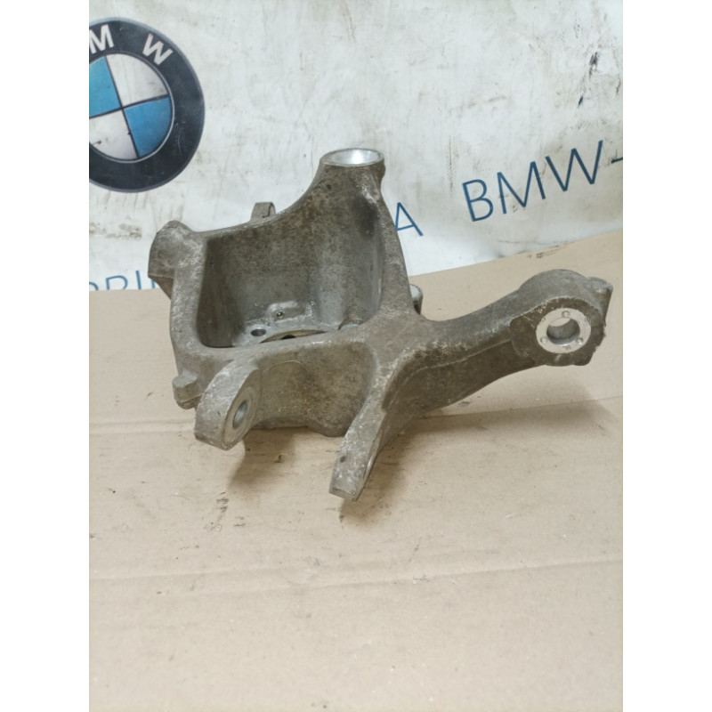 Цапфа підвіски (підвіска) BMW 5-series F10 2013 N63B44 33326793770