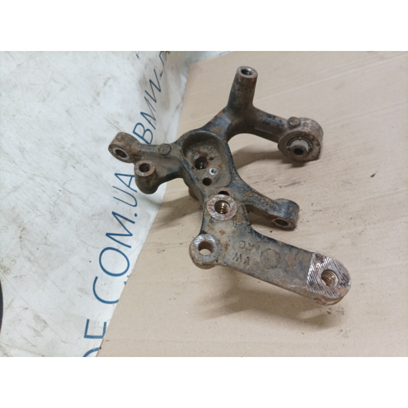 Цапфа подвески (подвеска) Volkswagen Golf 1K 2004 2.0 BKD