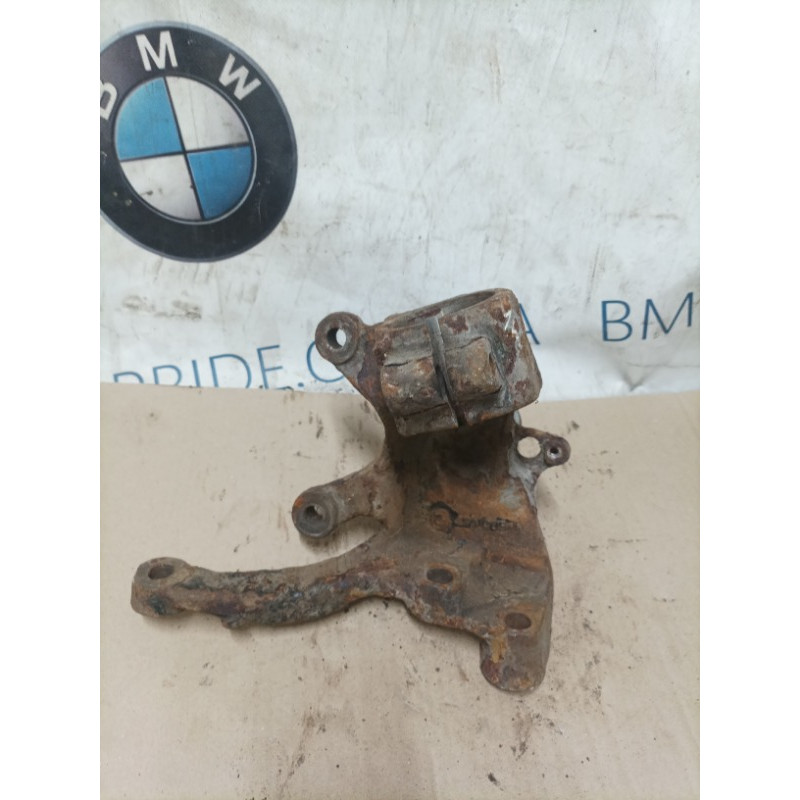 Поворотный кулак (подвеска) BMW 7-series E38 1996 M60B40 31211142085