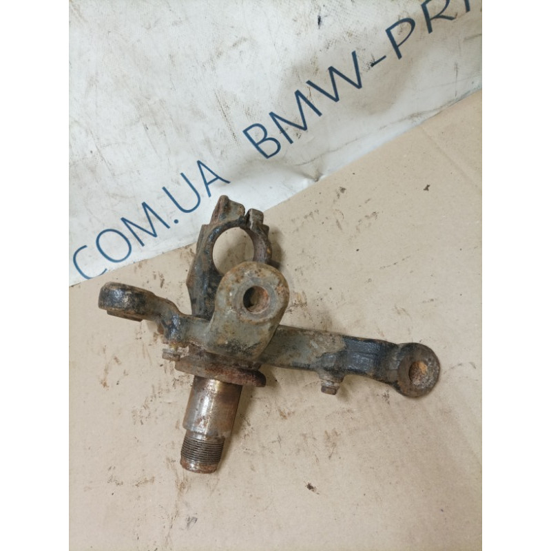 Поворотный кулак (подвеска) BMW 3-series E46 31211096429