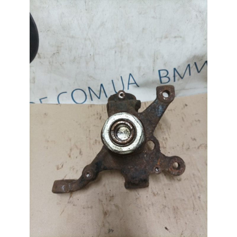 Поворотный кулак (подвеска) BMW 3-series E46 31211096429