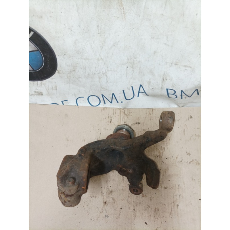 Поворотный кулак (подвеска) BMW 3-series E46 31211096429