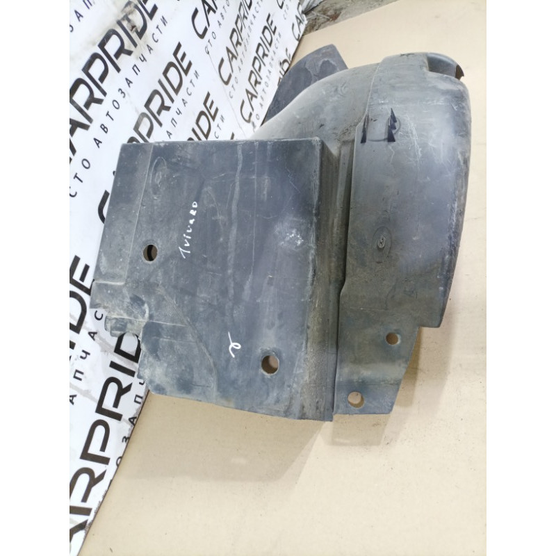 Подкрылок (кузов и элементы) Opel Vivaro 1 2007 1.9 D 8200291639