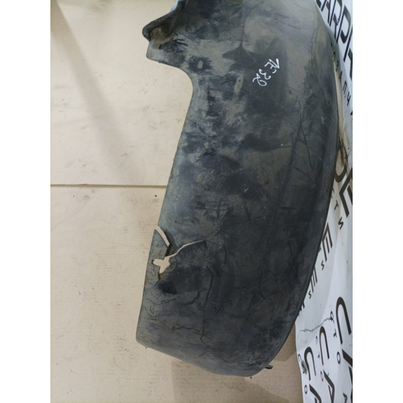 Подкрылок (кузов и элементы) BMW 7-series E32 1990 M70b50 51711908001