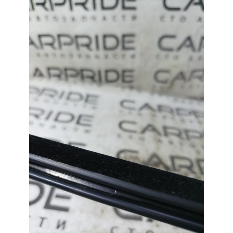 Молдинг стекла внутренний (наружные элементы кузова) Mini Cooper R53 S R53 2006 1.6 51327039865