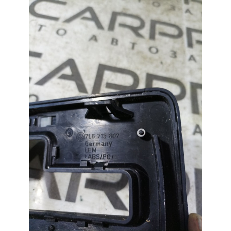 Рамка АКПП (салон) Volkswagen Touareg 7L 7l6713607