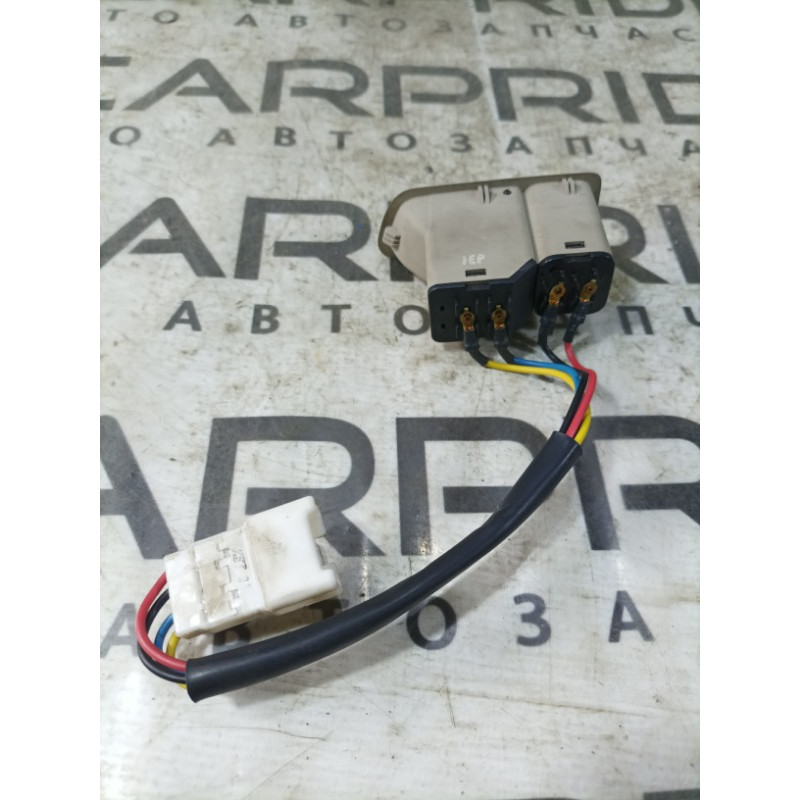 Кнопка открывания крышки багажника (электрика / кнопки) KIA Optima TF 2015 2.4 935552t000